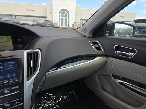 Used 2020 Acura TLX w/ Technology Package image 24