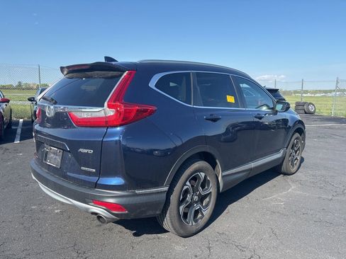 Used 2018 Honda CR-V Touring image 2