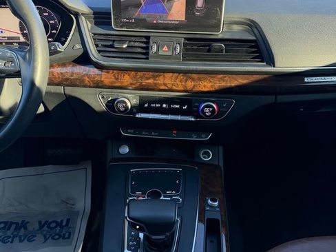 Used 2018 Audi Q5 2.0T Premium Plus w/ Premium Plus Package image 12