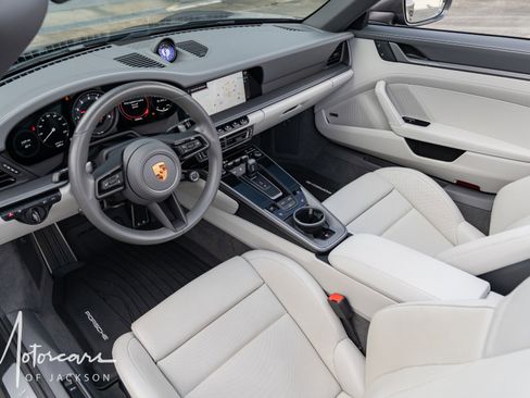 Used 2022 Porsche 911 Carrera S image 15