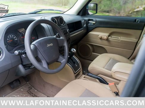 Used 2009 Jeep Patriot Sport FWD image 2