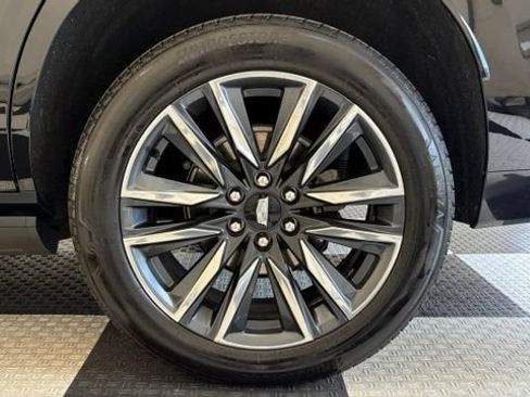 Used 2023 Cadillac Escalade Sport w/ LPO, ONYX Package AWD/4WD image 12