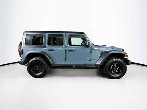 Used 2024 Jeep Wrangler Willys image 10