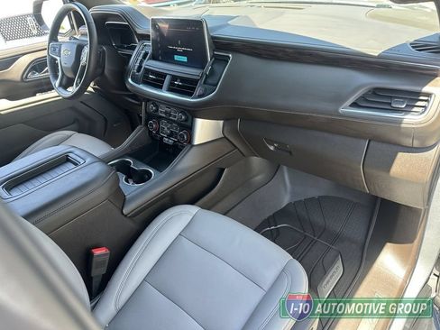 Used 2023 Chevrolet Tahoe LT w/ Luxury Package RWD image 12