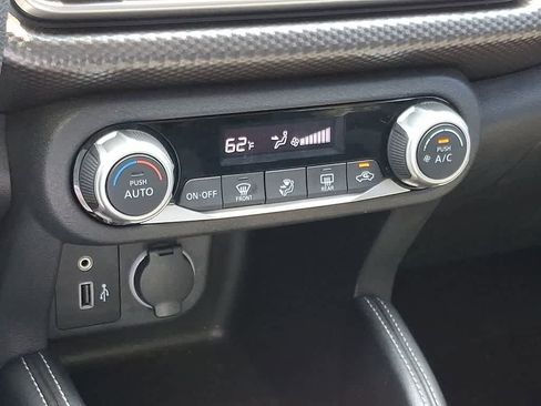 Used 2020 Nissan Kicks SV FWD image 15