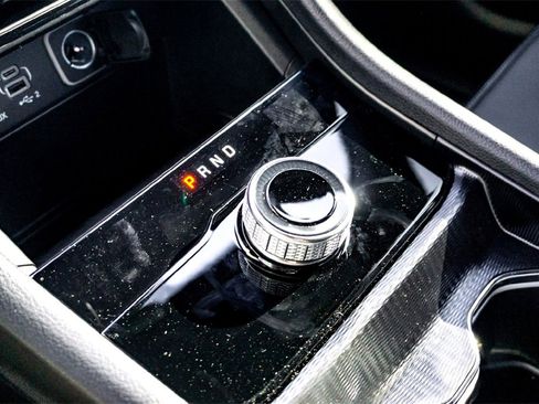 New 2025 Jeep Grand Cherokee Limited w/ Black Appearance Package image 16