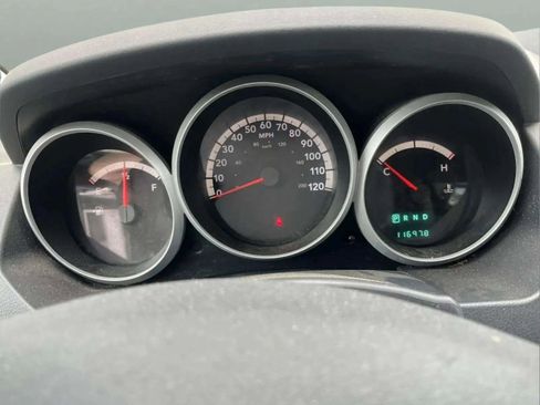 Used 2008 Dodge Grand Caravan SE FWD image 12
