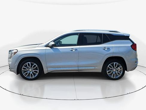 Used 2022 GMC Terrain Denali AWD/4WD image 9