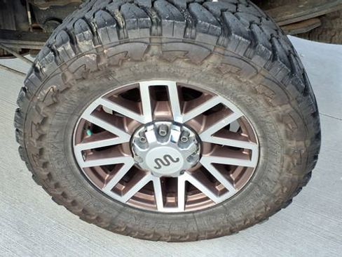 Used 2017 Ford F250 King Ranch w/ FX4 Off-Road Package AWD/4WD image 4