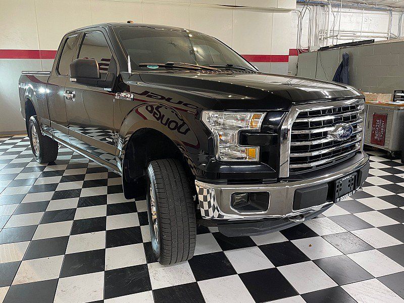 Used 2016 Ford F150 XLT w/ Equipment Group 302A Luxury AWD/4WD image 3