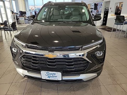 New 2026 Chevrolet TrailBlazer LT w/ Driver Confidence Package image 3