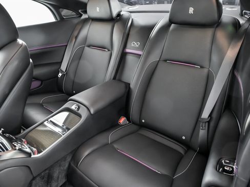 Used 2020 Rolls-Royce Wraith image 25