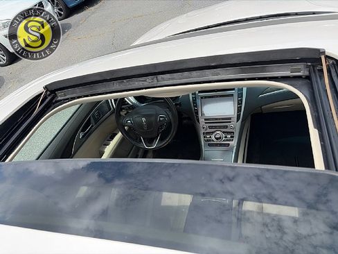 Used 2017 Lincoln MKZ Reserve w/ Technology Package AWD/4WD image 30