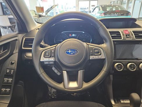Used 2018 Subaru Forester 2.5i Premium image 15