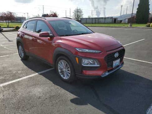 Used 2018 Hyundai Kona SEL w/ SEL Tech Package 02 AWD/4WD image 2