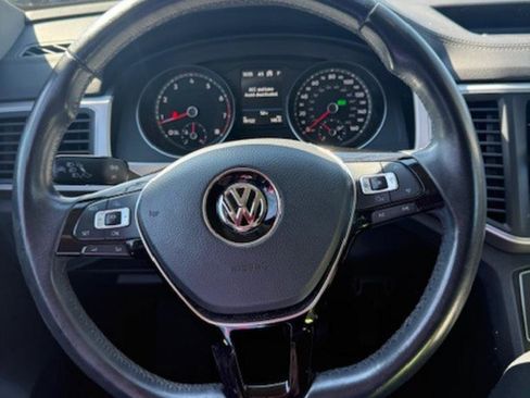 Used 2018 Volkswagen Atlas SE image 10