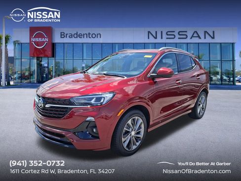 Used 2022 Buick Encore GX Essence w/ Sport Touring Package FWD image 1
