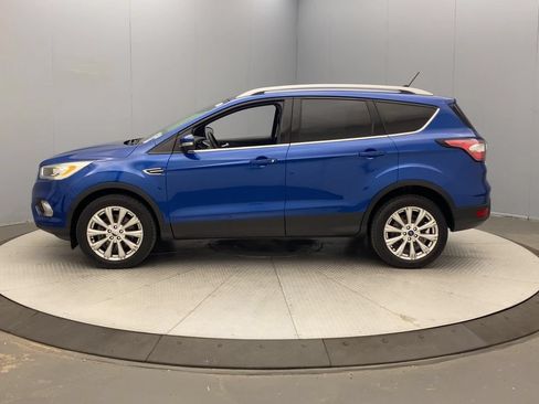 Used 2018 Ford Escape Titanium AWD/4WD image 2