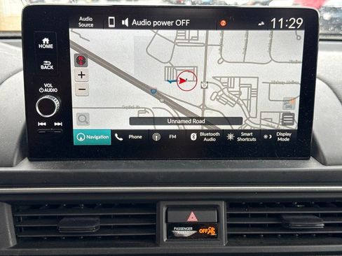 Used 2024 Honda Pilot Touring image 21