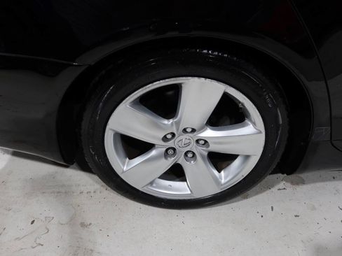 Used 2012 Lexus LS 460 w/ Comfort Pkg RWD image 39