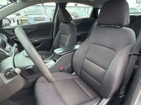 Used 2024 Chevrolet Malibu LT FWD image 14