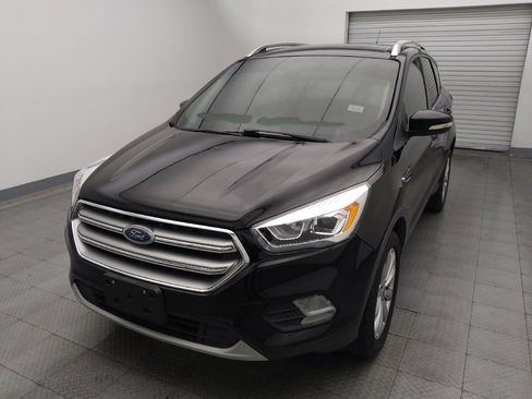 Used 2017 Ford Escape Titanium image 15