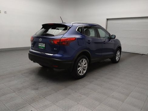Used 2018 Nissan Rogue Sport SV image 9