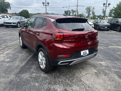 Used 2024 Buick Encore GX Preferred FWD image 5