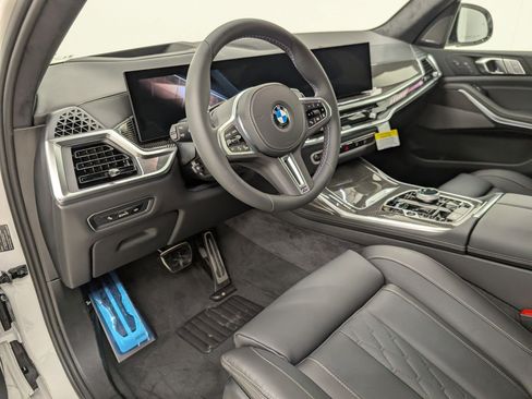 New 2026 BMW X7 M60i AWD/4WD image 4