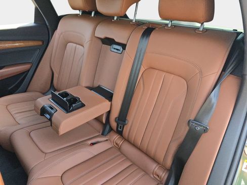 Certified 2021 Audi Q5 e Premium AWD/4WD image 17