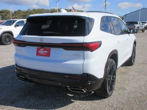 New 2026 Buick Enclave Sport Touring w/ Super Cruise Package image 5