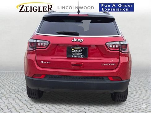 Used 2025 Jeep Compass Limited AWD/4WD image 12