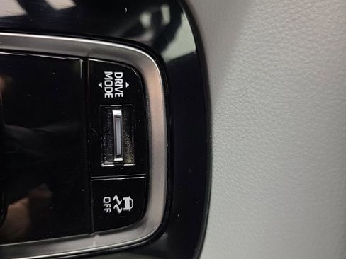 Used 2023 Toyota Corolla SE image 22