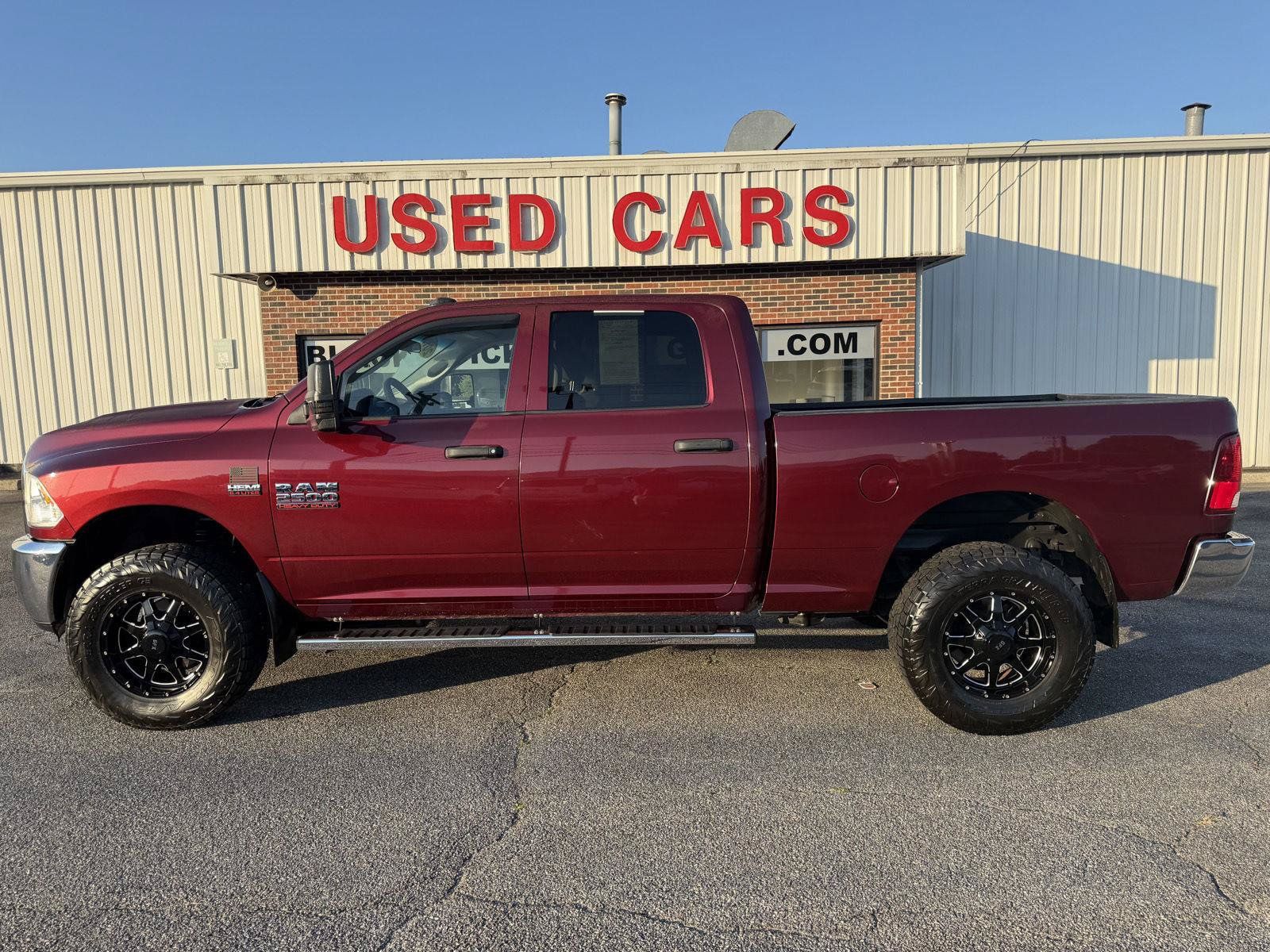 Used 2018 RAM 2500 Tradesman w/ Chrome Appearance Group AWD/4WD image 18