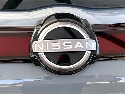 Certified 2023 Nissan Kicks SV FWD image 30
