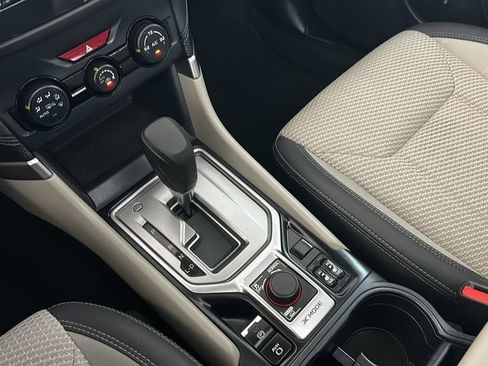 Used 2022 Subaru Forester Premium image 10