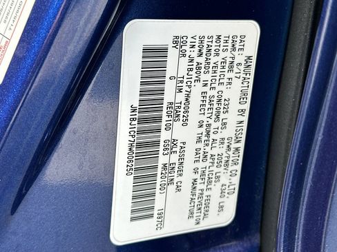 Used 2017 Nissan Rogue Sport FWD image 29