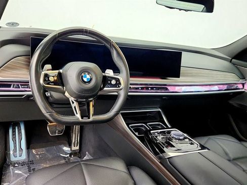 Used 2023 BMW 740i w/ Parking Assistance Package RWD image 23