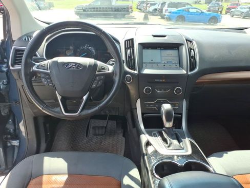 Used 2018 Ford Edge SEL w/ Equipment Group 201A AWD/4WD image 15