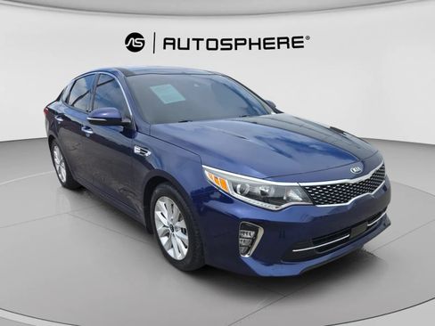 Used 2018 Kia Optima EX w/ Technology Package FWD image 11