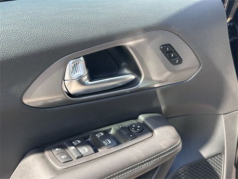 New 2026 Chrysler Pacifica Select image 22