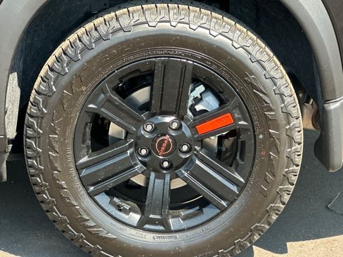 New 2026 Nissan Rogue SV AWD/4WD image 25
