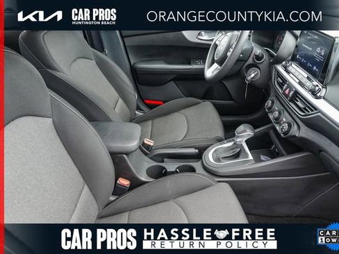 Certified 2023 Kia Forte LXS image 17
