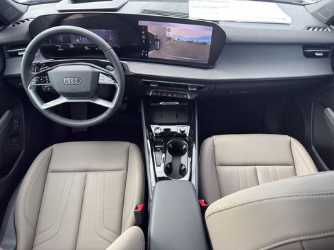 New 2026 Audi Q3 quattro 2.0T AWD/4WD image 19