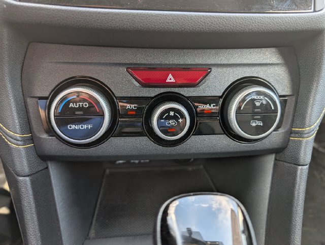 Used 2022 Subaru Crosstrek 2.5i Sport AWD/4WD image 23