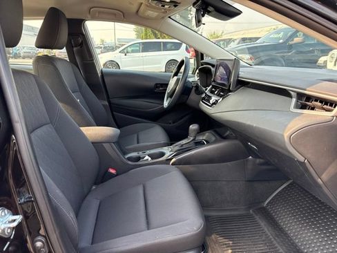 Used 2024 Toyota Corolla LE w/ LE Convenience Package FWD image 10