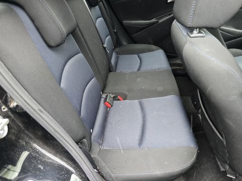 Used 2020 Toyota Yaris LE FWD image 8