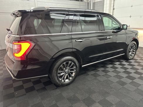 Used 2021 Ford Expedition Limited image 10