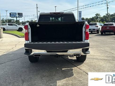 Used 2021 Chevrolet Silverado 1500 LTZ w/ LTZ Premium Package AWD/4WD image 31