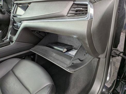 Certified 2022 Cadillac XT5 Premium Luxury image 35